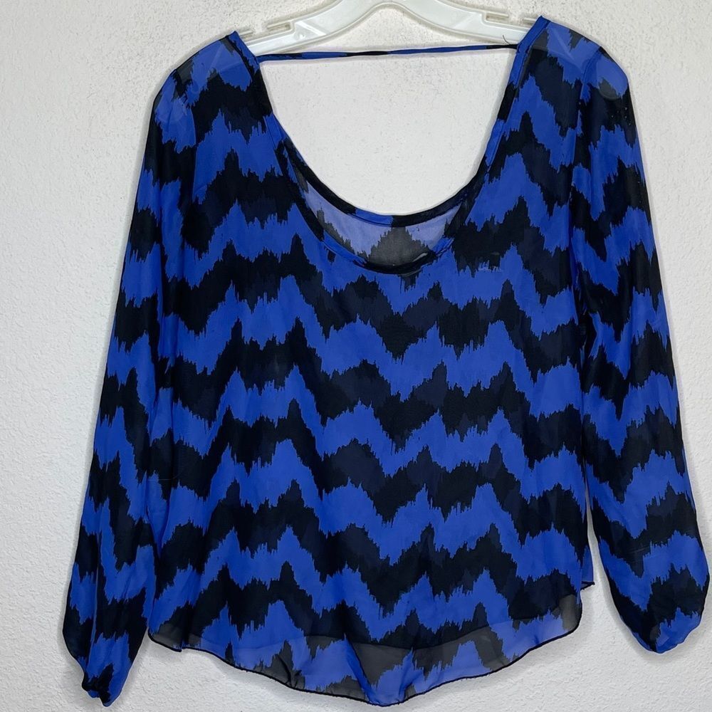 Absolute Angel Sheer Top - Picture 3 of 6